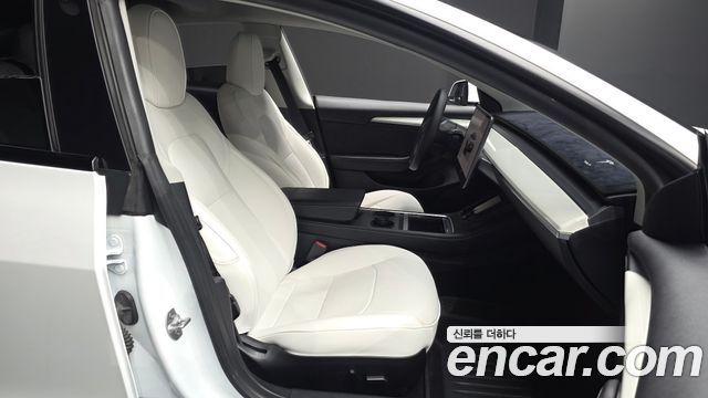 Tesla Model 3 Long Range AWD 2022 — фото 32
