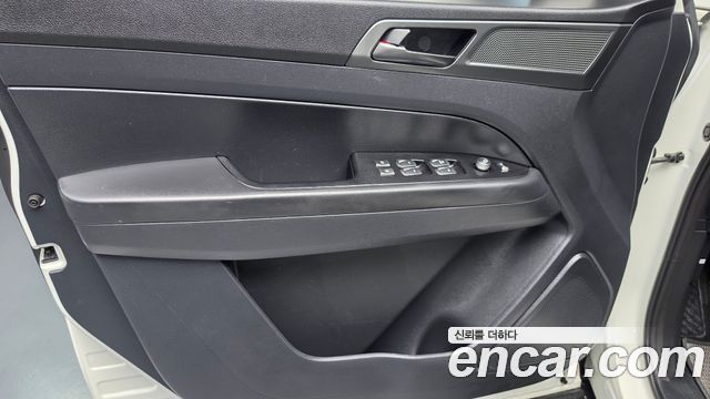 KG Mobility (SsangYong) Rexton Sports Diesel 2.2 4WD Prestige 2022 — фото 24