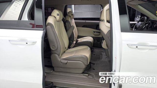 Kia Carnival (IV) Diesel 9-Seater Noblesse 2022 — фото 12