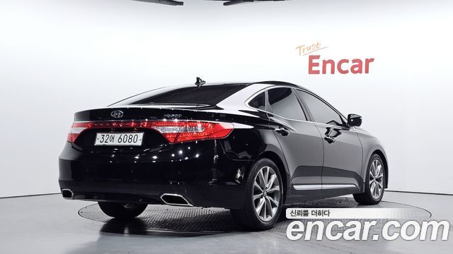 Hyundai Grandeur (HG) HG300 Exclusive Special 2015 — фото 2