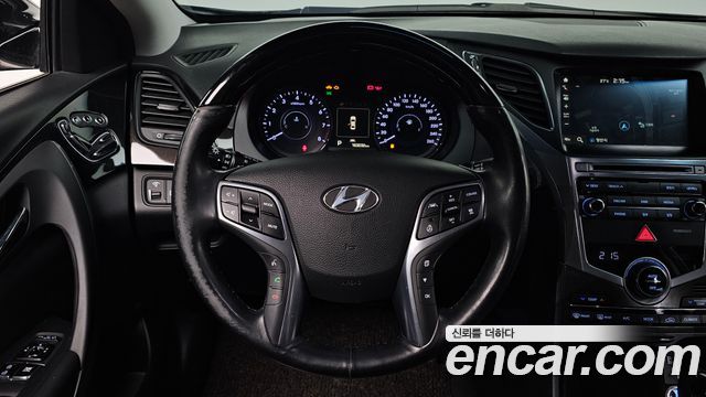 Hyundai Grandeur (HG) HG300 Exclusive Special 2015 — фото 13