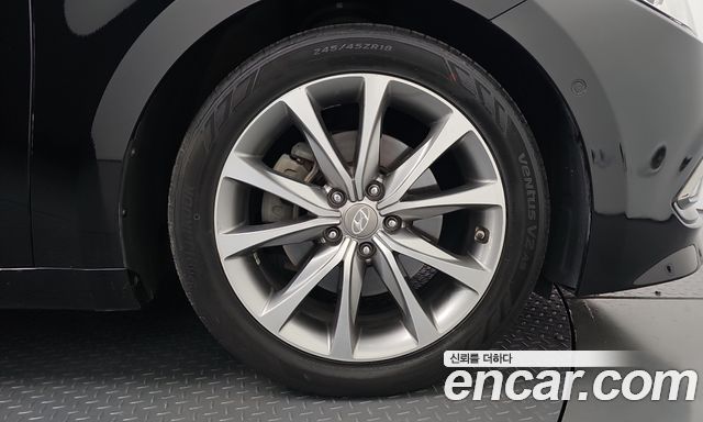 Hyundai Grandeur (HG) HG300 Exclusive Special 2015 — фото 21
