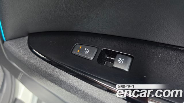 Kia Sportage Hybrid (V) Signature Gravity 4WD 2024 — фото 18