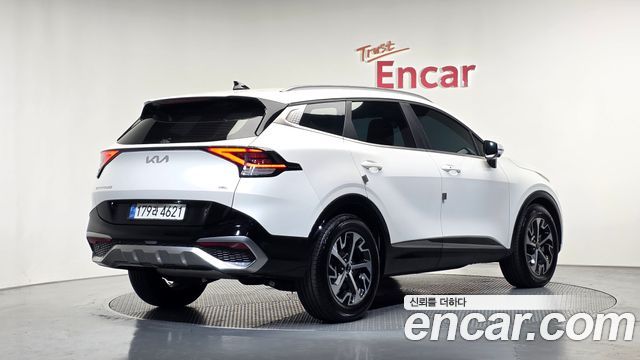 Kia Sportage Hybrid (V) Nobleless 2WD 2023 — фото 2