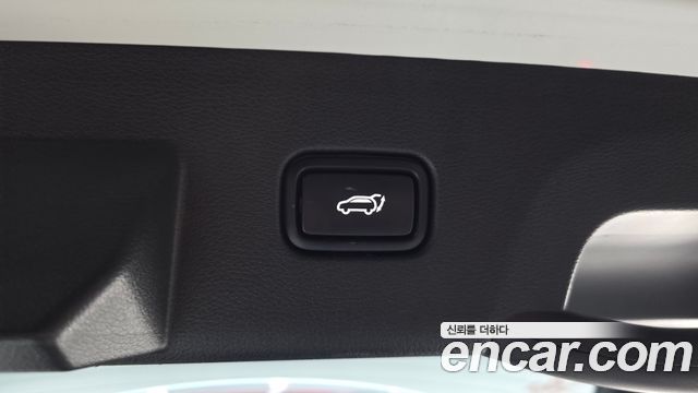 Kia Sportage Hybrid (V) Nobleless 2WD 2023 — фото 18