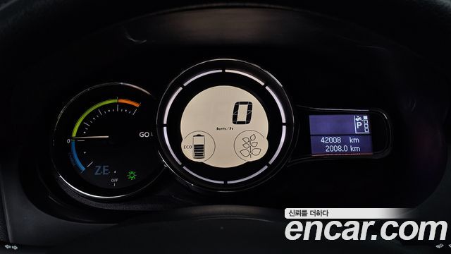 Renault Korea SM3 Z.E. SE 2019 — фото 8