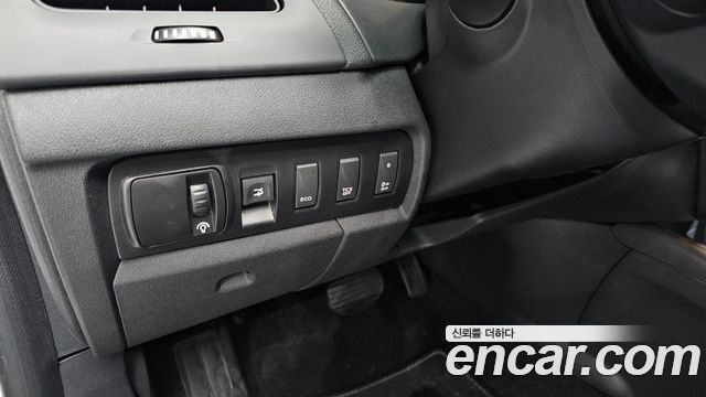 Renault Korea SM3 Z.E. SE 2019 — фото 14