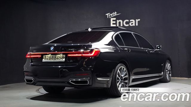 BMW 7 Series (G11) 740Li xDrive M Sport Package 2021 — фото 2