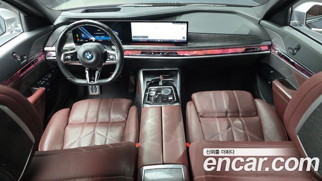 BMW 7 Series (G70) 740d xDrive M Sport 2024 — фото 7