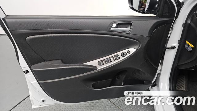 Hyundai Accent (New) 1.4 VVT Modern 2019 — фото 27