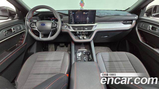 Ford Explorer (VI) 2.3 ST-Line 4WD 2025 — фото 7