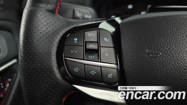 Ford Explorer (VI) 2.3 ST-Line 4WD 2025 — фото 16