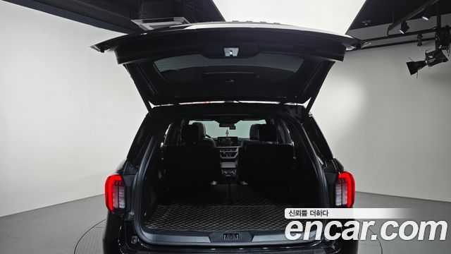Ford Explorer (VI) 2.3 ST-Line 4WD 2025 — фото 19