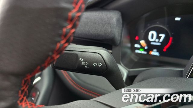 Ford Explorer (VI) 2.3 ST-Line 4WD 2025 — фото 29