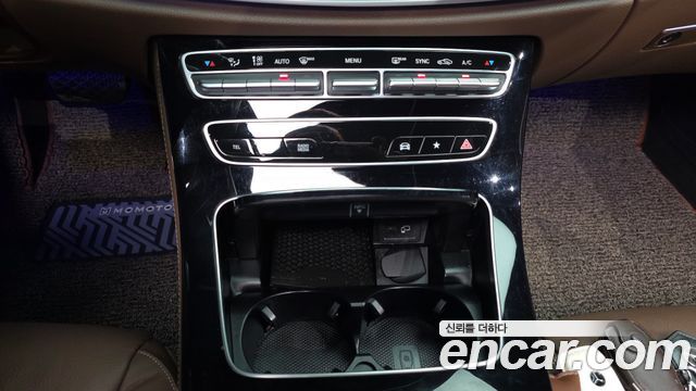 Mercedes-Benz E-Class (W213) E250 Avantgarde 2021 — фото 31