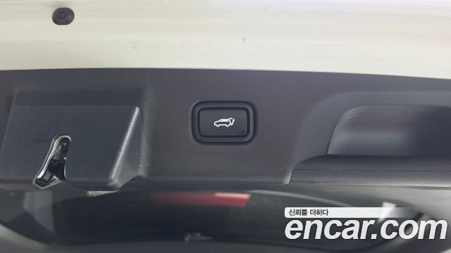 Hyundai Palisade Diesel 2.2 2WD Prestige 2022 — фото 32
