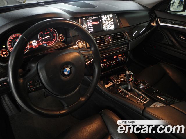 BMW 5 Series (F10) 520d Luxury Plus 2015 — фото 8