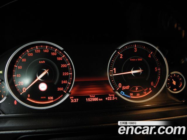 BMW 5 Series (F10) 520d Luxury Plus 2015 — фото 17