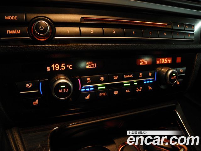 BMW 5 Series (F10) 520d Luxury Plus 2015 — фото 19