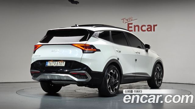 Kia Sportage (V) Gasoline 1.6 Turbo 2WD Nobleless 2022 — фото 2