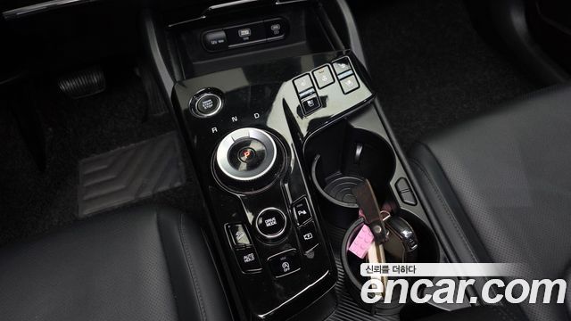 Kia Sportage (V) Gasoline 1.6 Turbo 2WD Nobleless 2022 — фото 9