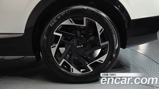 Kia Sportage (V) Gasoline 1.6 Turbo 2WD Nobleless 2022 — фото 21