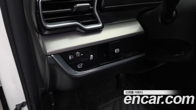 Kia Sportage (V) Gasoline 1.6 Turbo 2WD Nobleless 2022 — фото 29