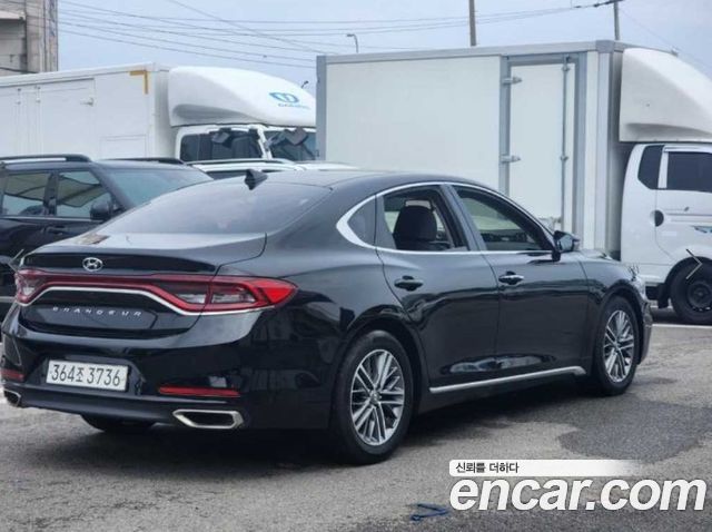 Hyundai Grandeur (IG) 2.4 Premium 2017 — фото 2