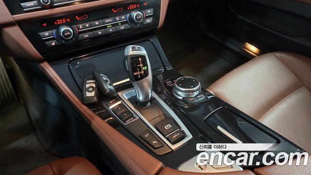 BMW 5 Series (F10) 520d M Aero Dynamic 2016 — фото 9