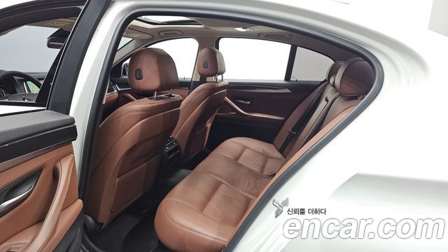 BMW 5 Series (F10) 520d M Aero Dynamic 2016 — фото 16