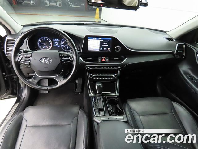Hyundai Grandeur (IG) 2.4 Premium 2018 — фото 7