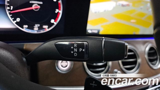 Mercedes-Benz E-Class (W213) E300 4MATIC Exclusive 2020 — фото 9