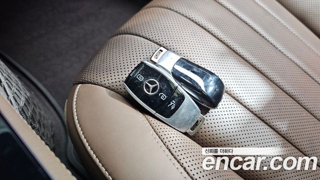 Mercedes-Benz E-Class (W213) E300 4MATIC Exclusive 2020 — фото 15