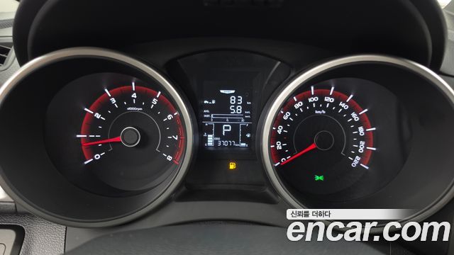 KG Mobility (SsangYong) Tivoli VX 2WD 2016 — фото 8