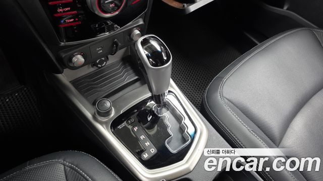 KG Mobility (SsangYong) Tivoli VX 2WD 2016 — фото 9