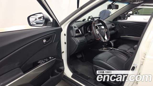 KG Mobility (SsangYong) Tivoli VX 2WD 2016 — фото 10