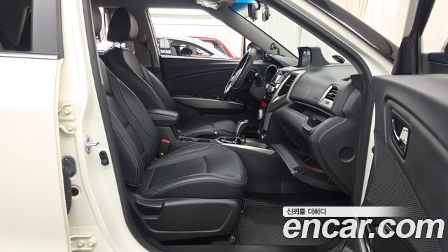 KG Mobility (SsangYong) Tivoli VX 2WD 2016 — фото 11