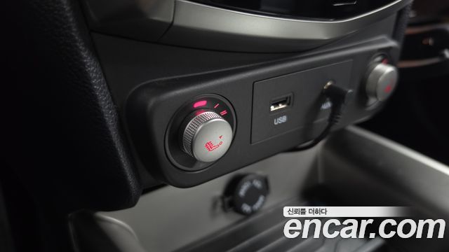 KG Mobility (SsangYong) Tivoli VX 2WD 2016 — фото 17