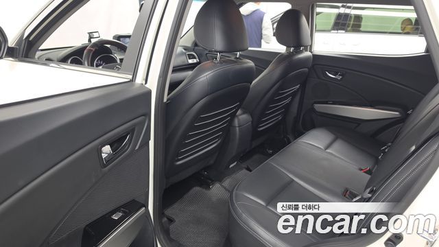 KG Mobility (SsangYong) Tivoli VX 2WD 2016 — фото 26