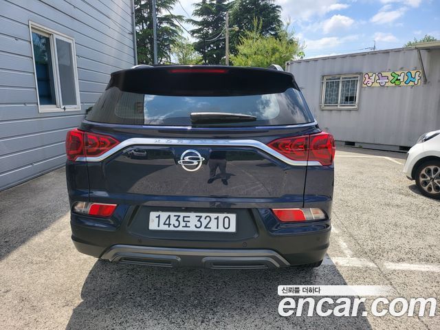 KG Mobility (SsangYong) Beautiful Korando Gasoline 1.5 2WD C5 Plus 2021 — фото 4