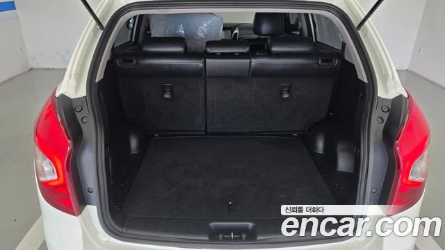KG Mobility (SsangYong) Korando C 2.2 RX 4WD DLX 2016 — фото 9
