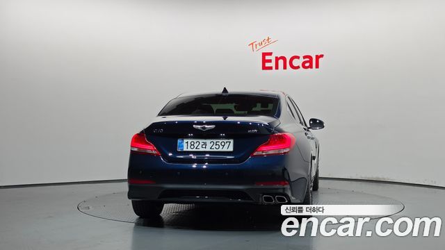 Genesis G70 2.0T Advanced 2018 — фото 4