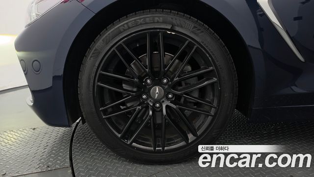 Genesis G70 2.0T Advanced 2018 — фото 5