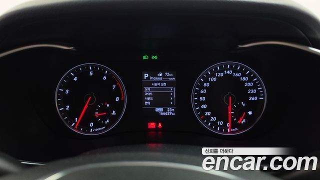 Genesis G70 2.0T Advanced 2018 — фото 8
