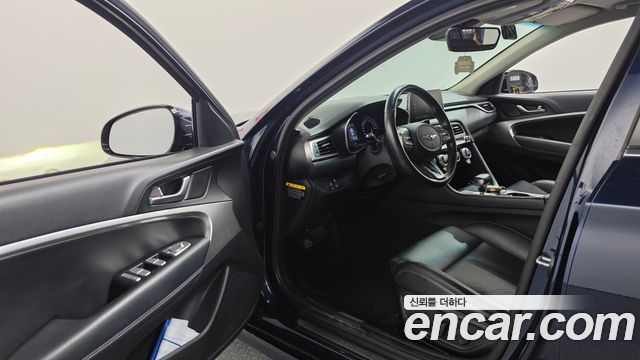 Genesis G70 2.0T Advanced 2018 — фото 10