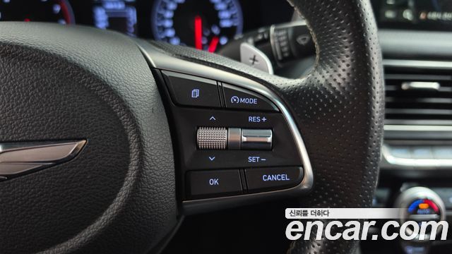 Genesis G70 2.0T Advanced 2018 — фото 14
