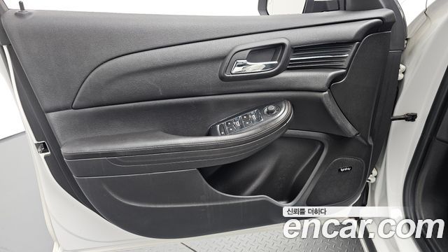 Chevrolet Malibu 2.0 Diesel LT Premium Pack 2015 — фото 24