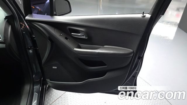 Chevrolet Trax 1.4 LTZ 2017 — фото 24