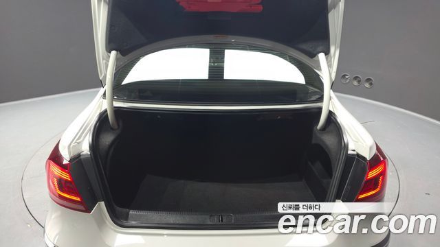 Volkswagen CC 2.0 TDI BlueMotion 2014 — фото 20