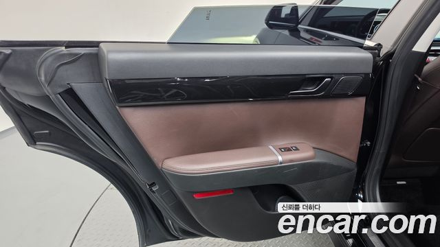 Hyundai Grandeur Hybrid (GN7) Premium 2023 — фото 25